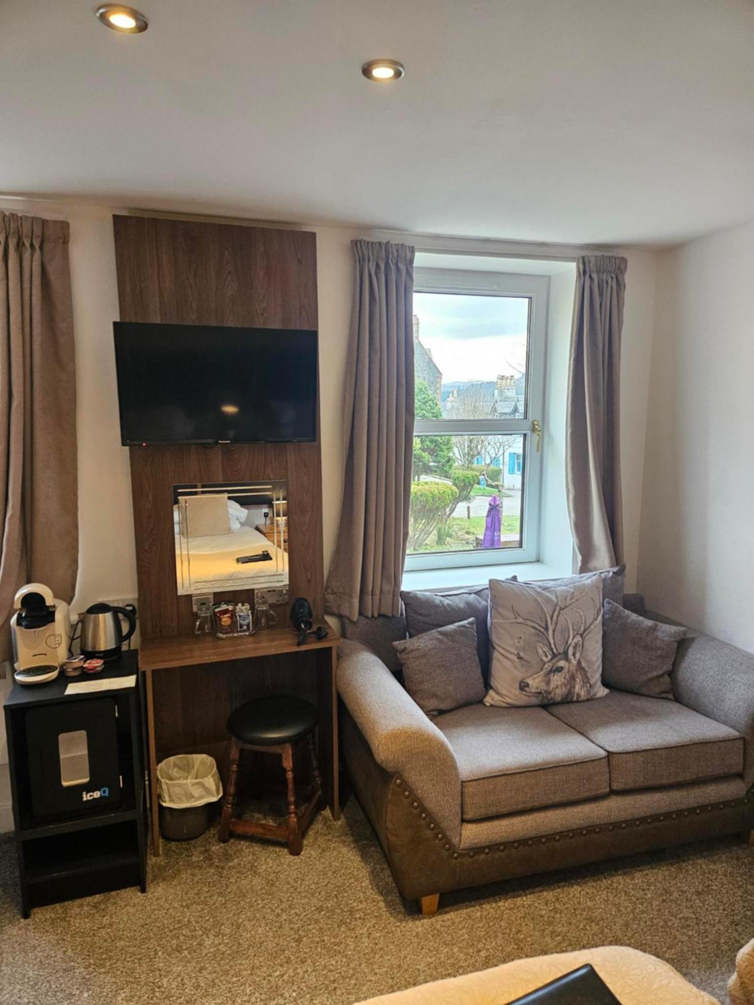 Park Lodge Hotel Тобермори Экстерьер фото